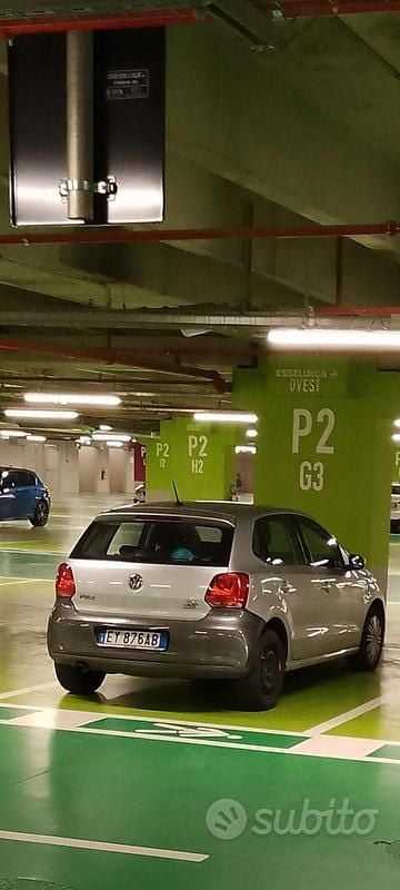 Usata VW Polo 64 CV (47 kW) 2015 Grigio Utilitaria