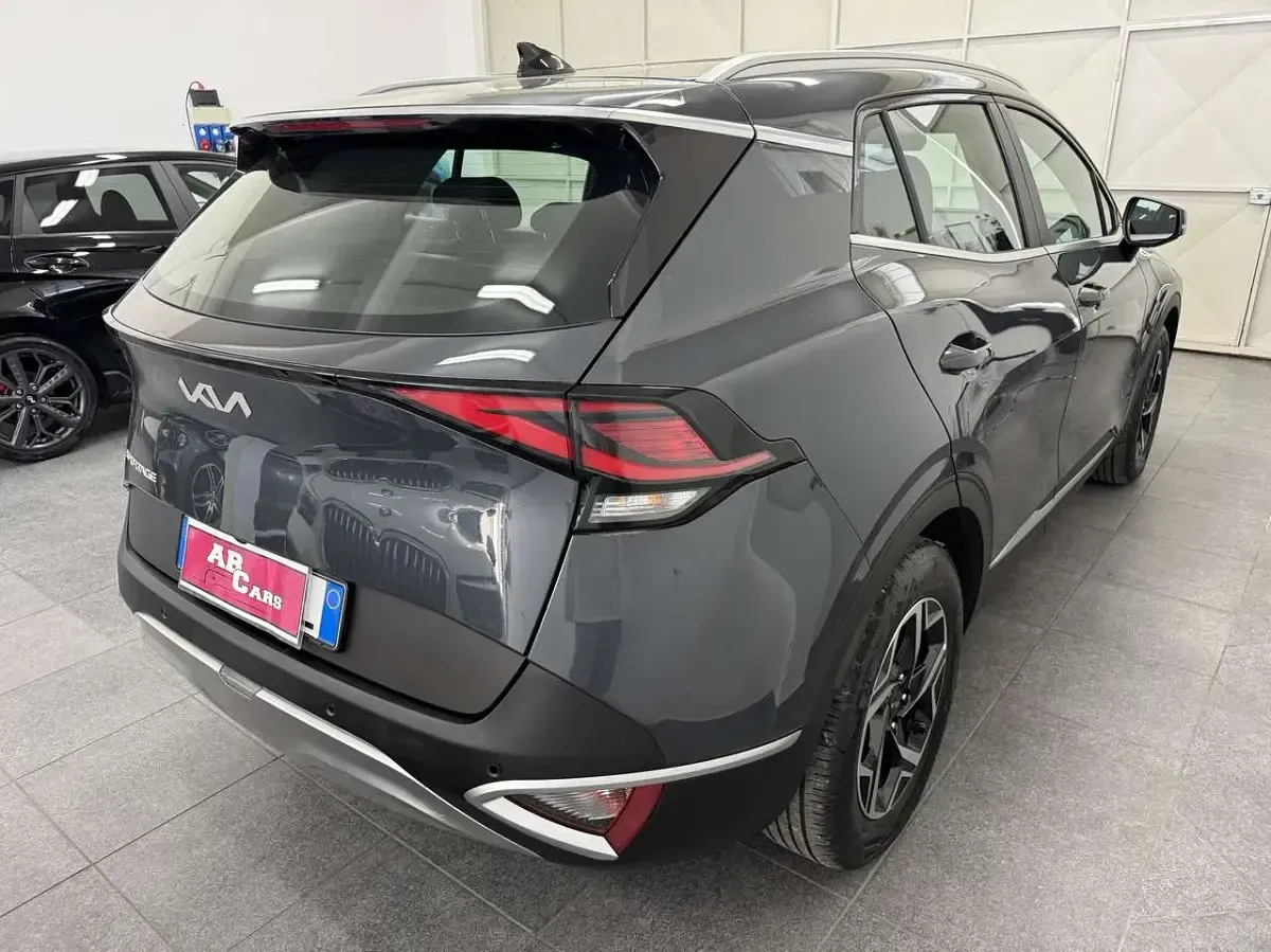 Usata Kia Sportage GT-Line 136 CV (100 kW) 2023 Grigio SUV