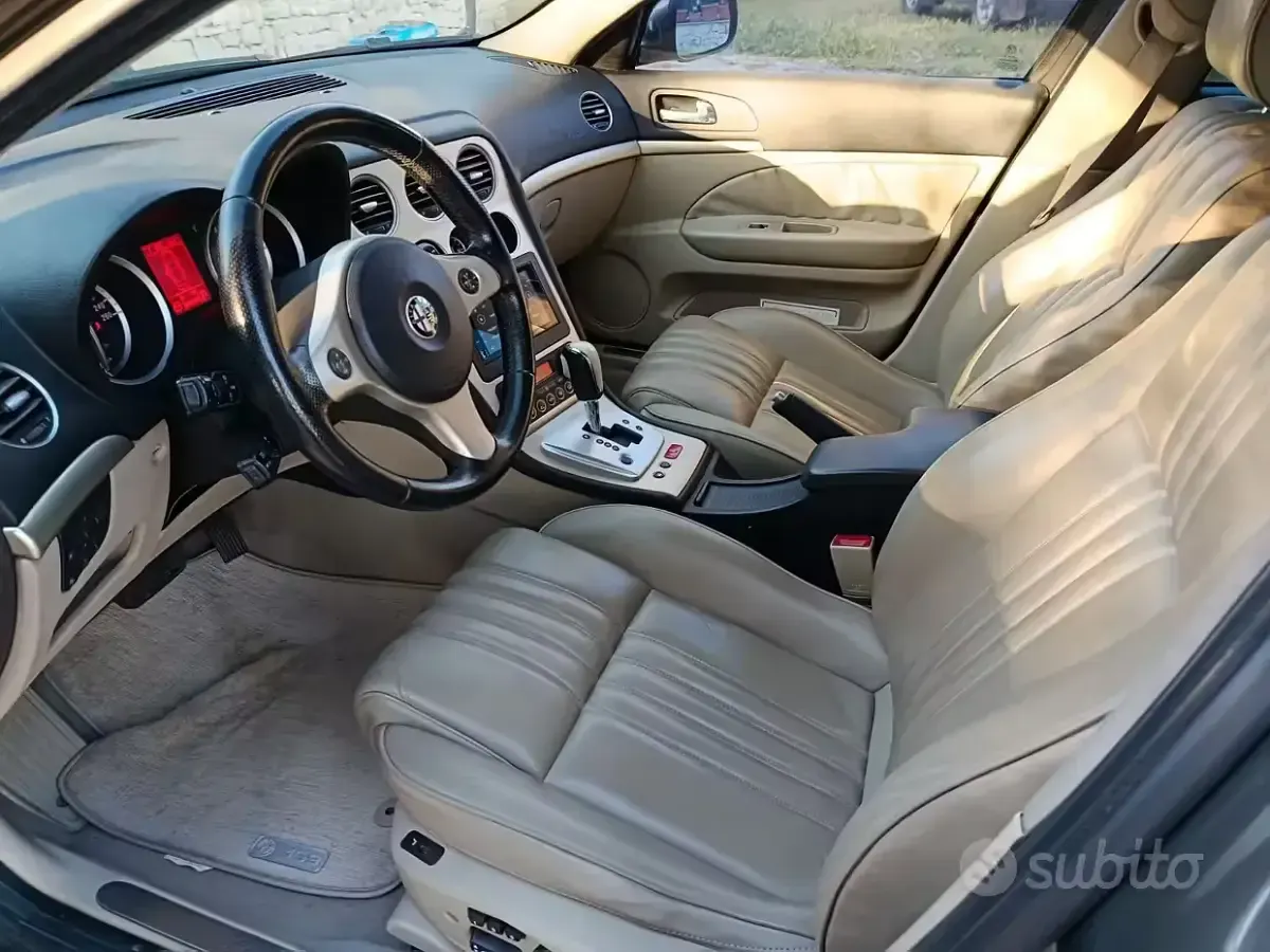 Usata Alfa Romeo 159 Exclusive 150 CV (110 kW) 2007 Grigio Station wagon