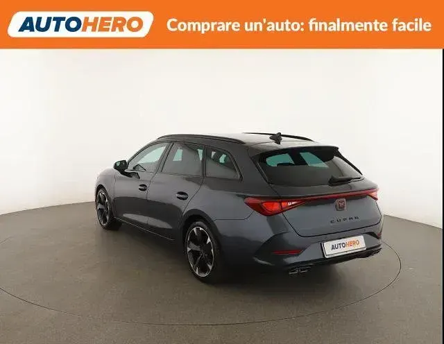 Usata Cupra Leon 150 CV (110 kW) 2023 Grigio Station wagon