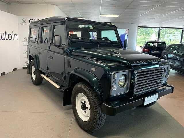 Usata Land Rover Defender 122 CV (89 kW) 2013 Verde Station wagon