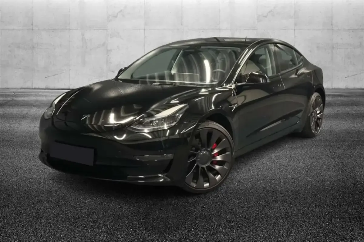 Usata Tesla Model 3 Performance 155 kW (211 CV) 2022 Nero Berlina