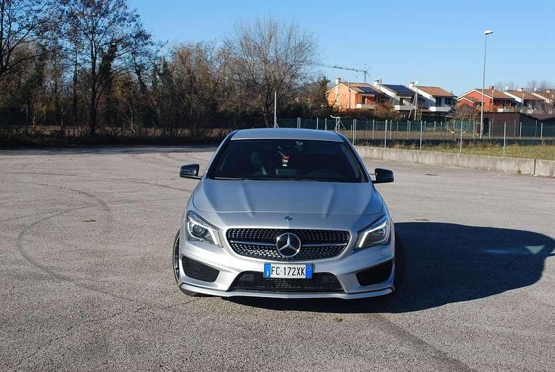 Usata Mercedes CLA220 Premium 177 CV (130 kW) 2016 Berlina