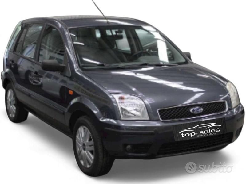 Usata Ford Fusion Collection 80 CV (58 kW) 2006 Grigio Berlina