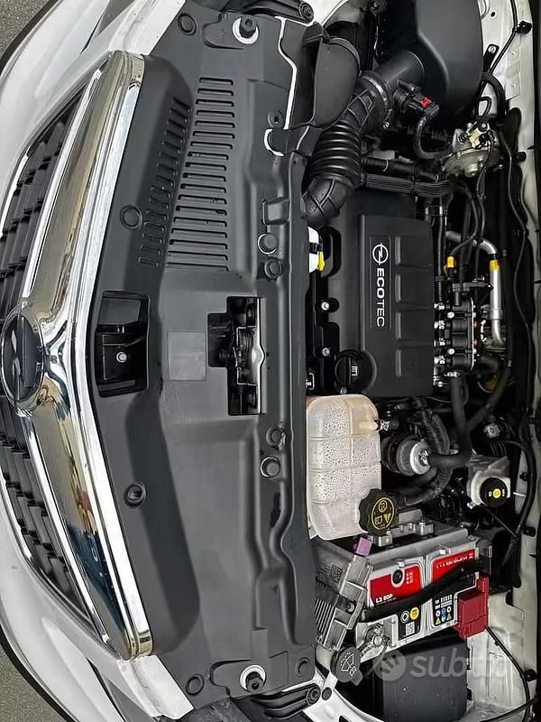 Usata Opel Mokka 140 CV (102 kW) 2014 Bianco SUV