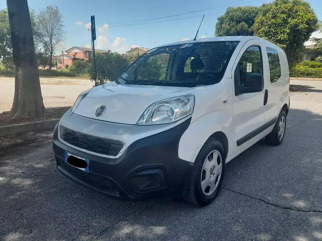 Occasion Fiat Fiorino 95 ch (69 kW) 2021 Blanc Monospace