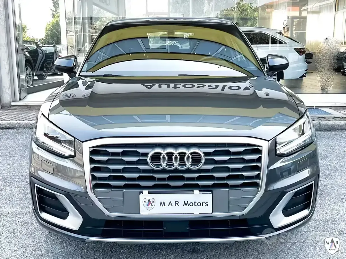 Usata Audi Q2 S-Line 116 CV (85 kW) 2019 Grigio SUV