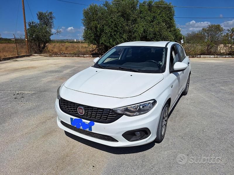 Usata Fiat Tipo 95 CV (69 kW) 2017 Bianco Utilitaria