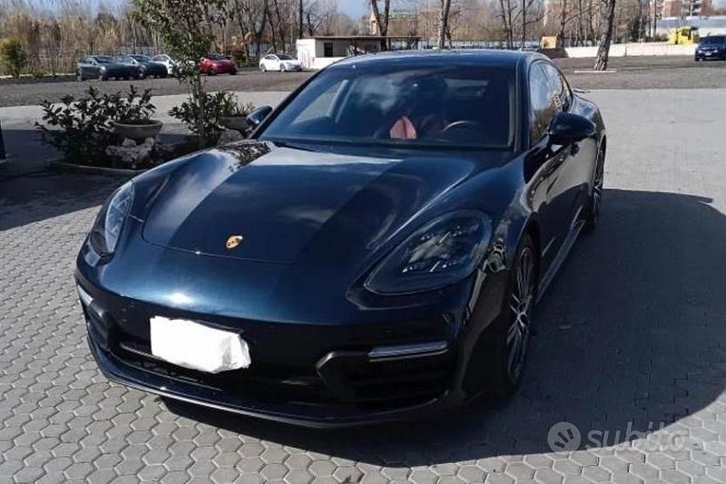 Usata Porsche Panamera 460 CV (338 kW) 2020 Blu/azzurro Berlina