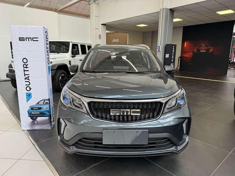 Nuova EMC QUATTRO 103 CV (75 kW) 2026 Grigio SUV