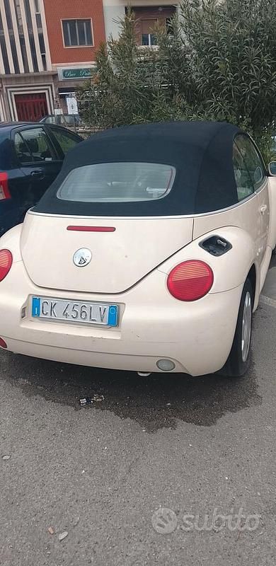 Usata VW New Beetle 75 CV (55 kW) 2003 Utilitaria
