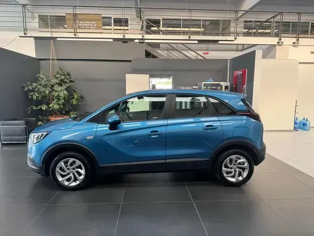 Usata Opel Crossland X Innovation 110 CV (80 kW) 2018 Blu SUV