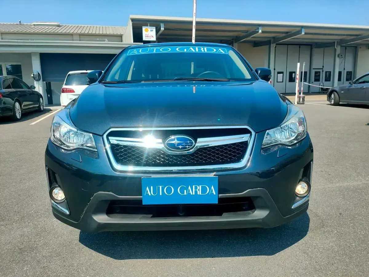 Usata Subaru XV Style 147 CV (108 kW) 2016 Grigio SUV