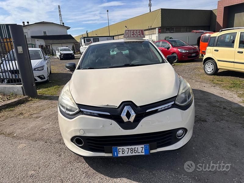 Usata Renault Clio IV 90 CV (66 kW) 2016 Bianco Berlina