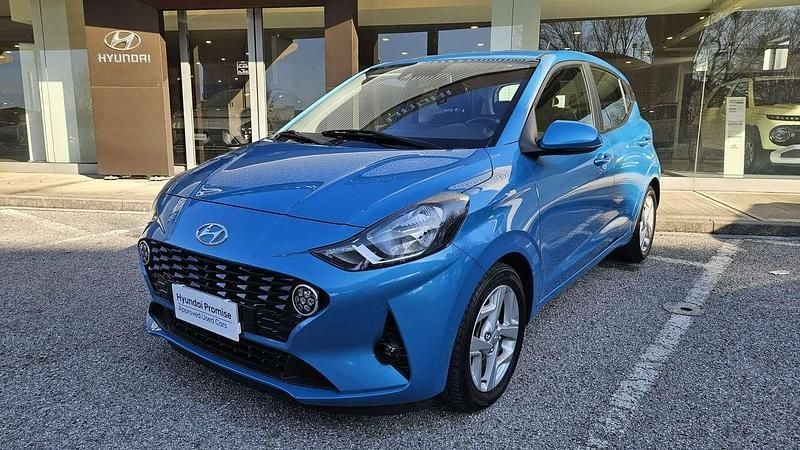Usata Hyundai i10 67 CV (49 kW) 2023 Aqua turquoise Utilitaria