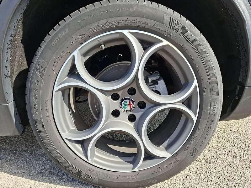 Usata Alfa Romeo Stelvio Business 210 CV (154 kW) 2018 Nero SUV
