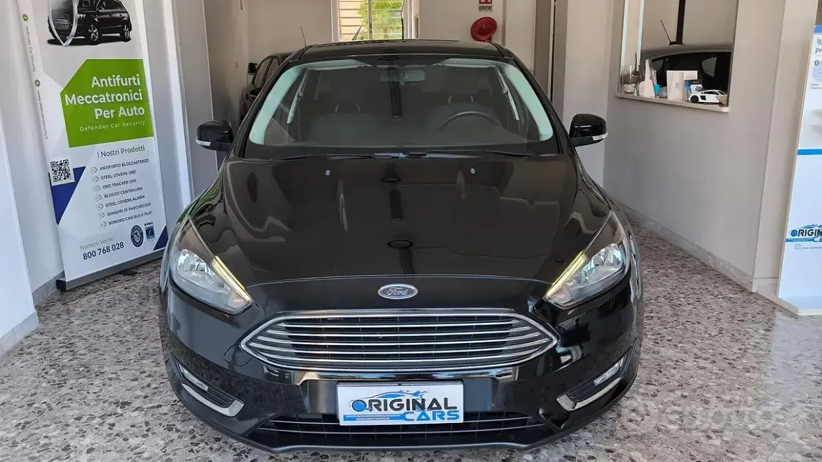 Usata Ford Focus Titanium 120 CV (88 kW) 2018 Nero Berlina