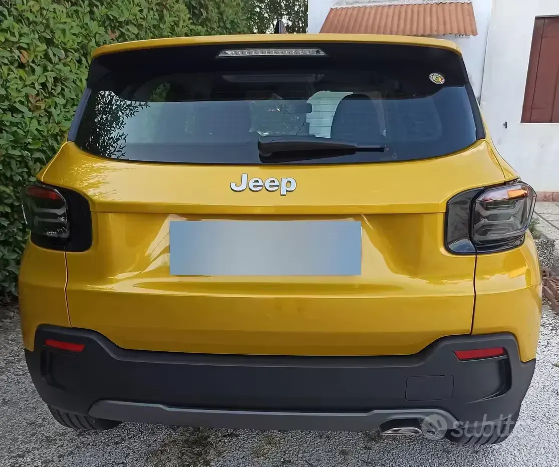 Usata Jeep Avenger 101 CV (74 kW) 2023 Giallo SUV