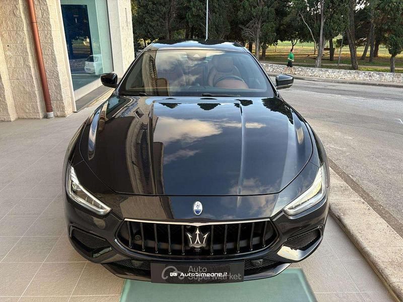 Usata Maserati Ghibli 430 CV (316 kW) 2022 Nero Berlina