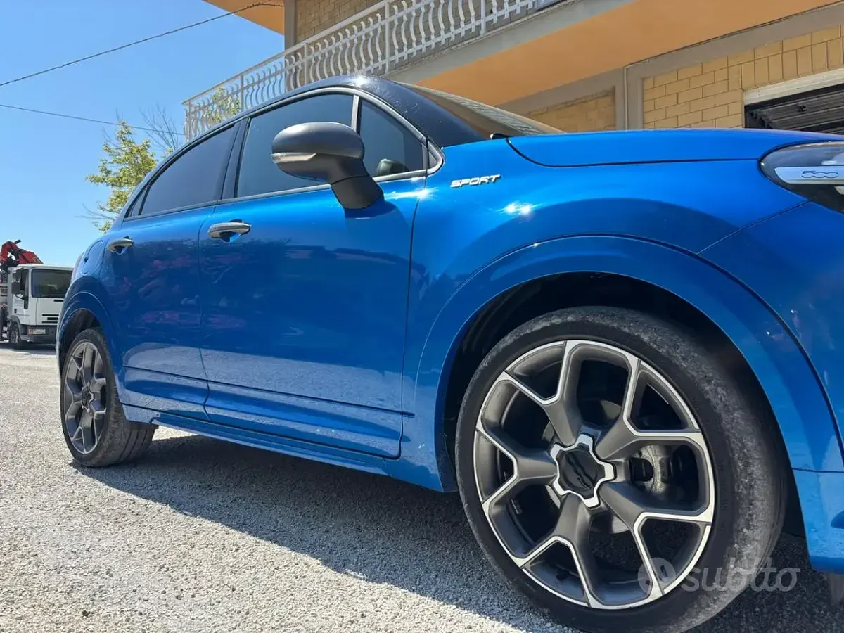 Usata Fiat 500 Sport 130 CV (95 kW) 2021 Bluazzurro Station wagon