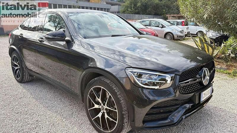 Usata Mercedes GLC300e Premium 306 CV (225 kW) 2023 Grigio Coupé