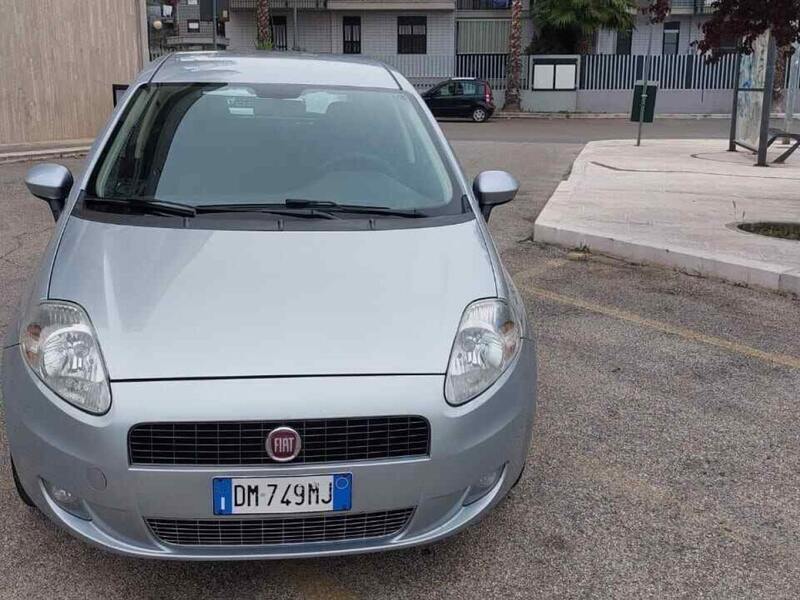 Usato 2008 Fiat Grande Punto 1.2 Benzin 65 CV (4.500 €)