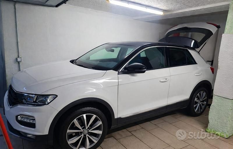 Usata VW T-Roc Style 150 CV (110 kW) 2019 Bianco SUV