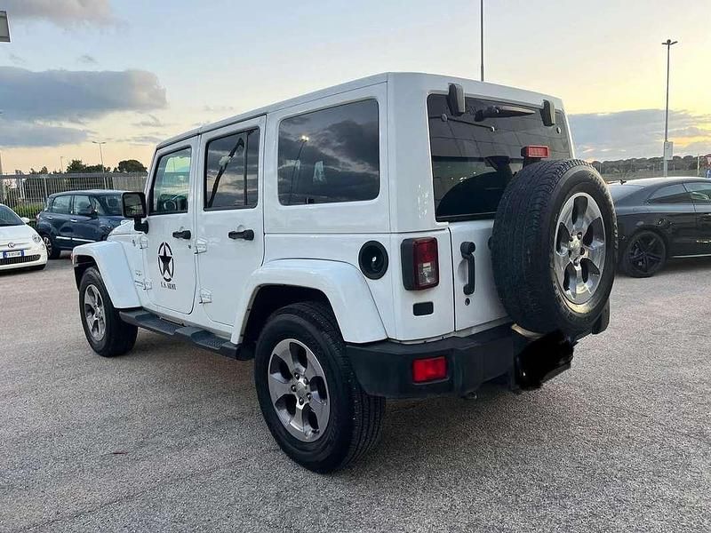 Usata Jeep Wrangler Unlimited Sahara 200 CV (147 kW) 2018 Bianco SUV