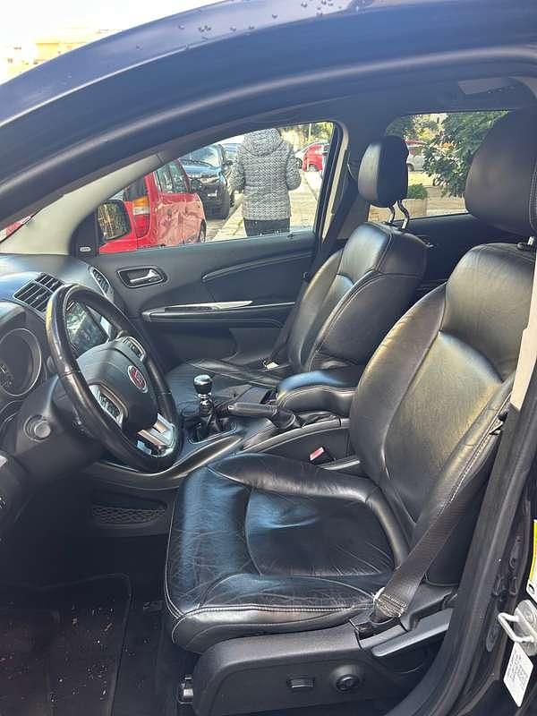 Gebraucht Fiat Freemont 170 PS (125 kW) 2013 Schwarz SUV
