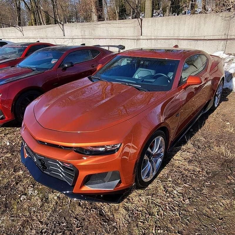 Usata Chevrolet Camaro 340 CV (250 kW) 2023 Oro Coupé