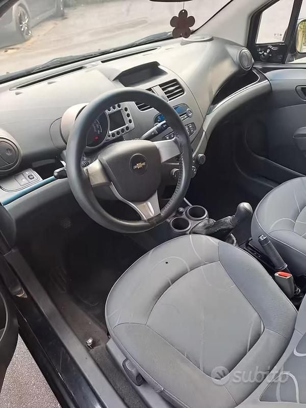 Usata Chevrolet Spark 67 CV (49 kW) 2012 Nero Utilitaria