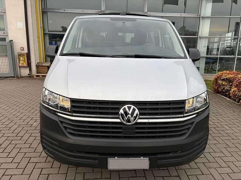 Usata VW Transporter 150 CV (110 kW) 2021 Argento Furgone