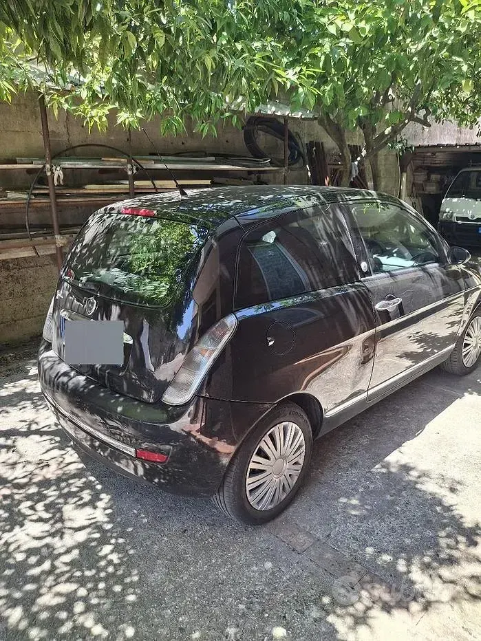 Usata Lancia Ypsilon 77 CV (56 kW) 2009 Nero Utilitaria