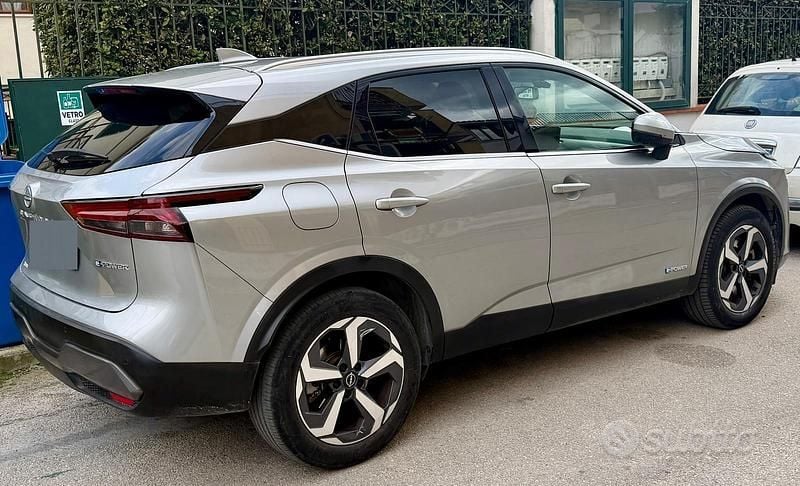 Usata Nissan Qashqai 190 CV (139 kW) 2023 Grigio SUV