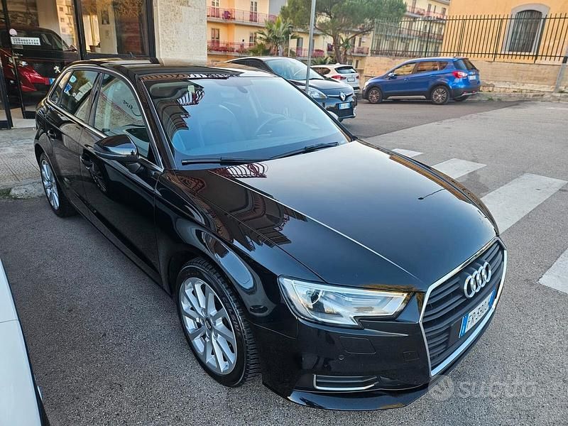 Usata Audi A3 Design 116 CV (85 kW) 2018 Nero Berlina