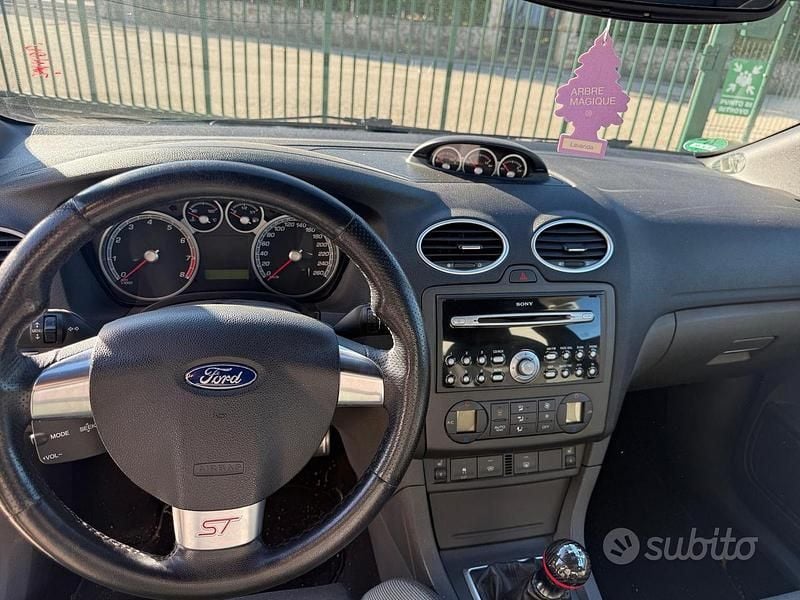 Usata Ford Focus ST 225 CV (165 kW) 2006 Nero Coupé