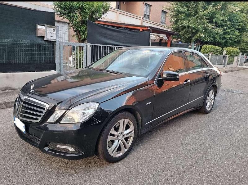 Usata Mercedes E300 211 CV (155 kW) 2012 Berlina
