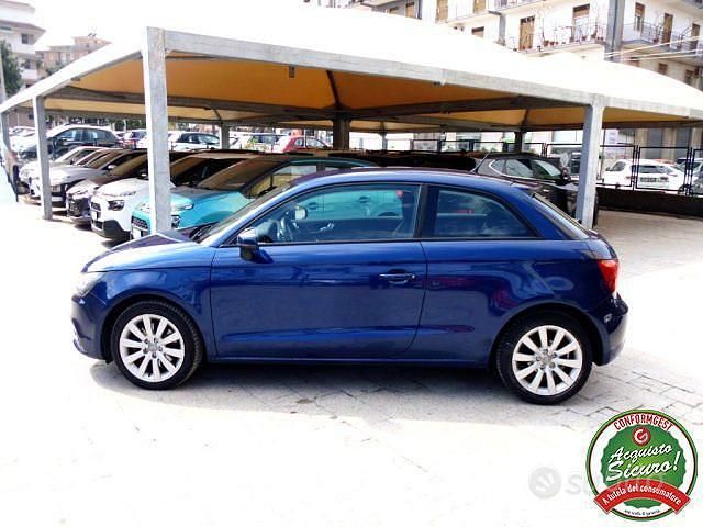 Usata Audi A1 Ambition 85 CV (62 kW) 2010 Blu Utilitaria
