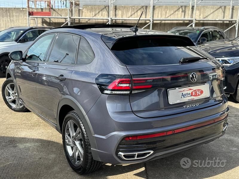 Usata VW Taigo R-line 110 CV (80 kW) 2022 Grigio SUV