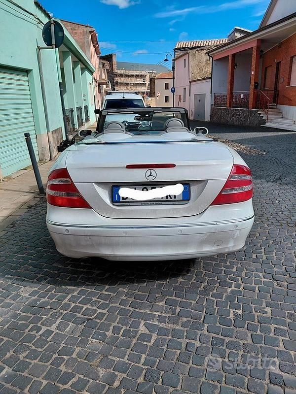 Usata Mercedes CLK200 2003 Bianco Cabrio