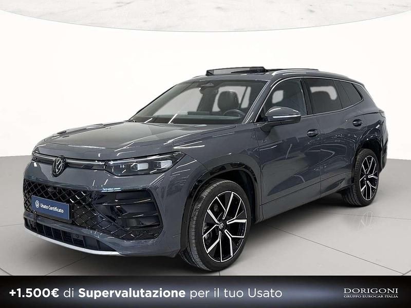 Usata VW Tayron R-line 193 CV (141 kW) 2025 B0 dolphin grey metallizzato SUV