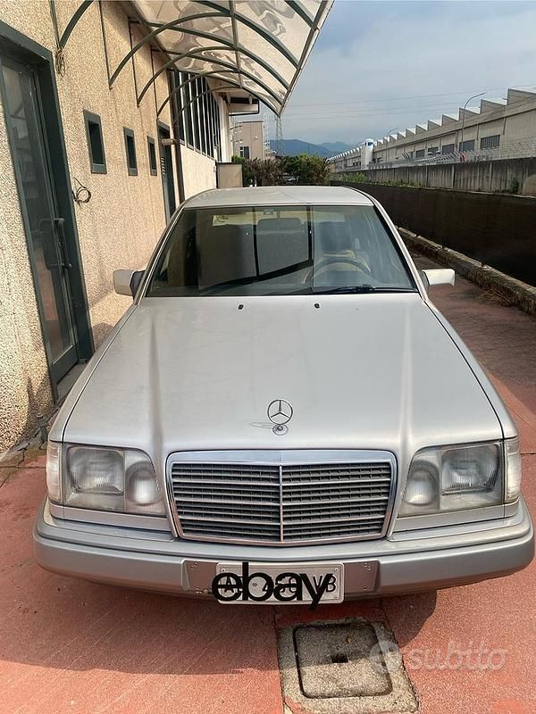 Usata Mercedes 200 1994 Grigio Berlina