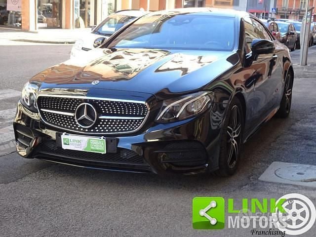 Usata Mercedes E220 Premium Plus 194 CV (142 kW) 2017 Nero Coupé