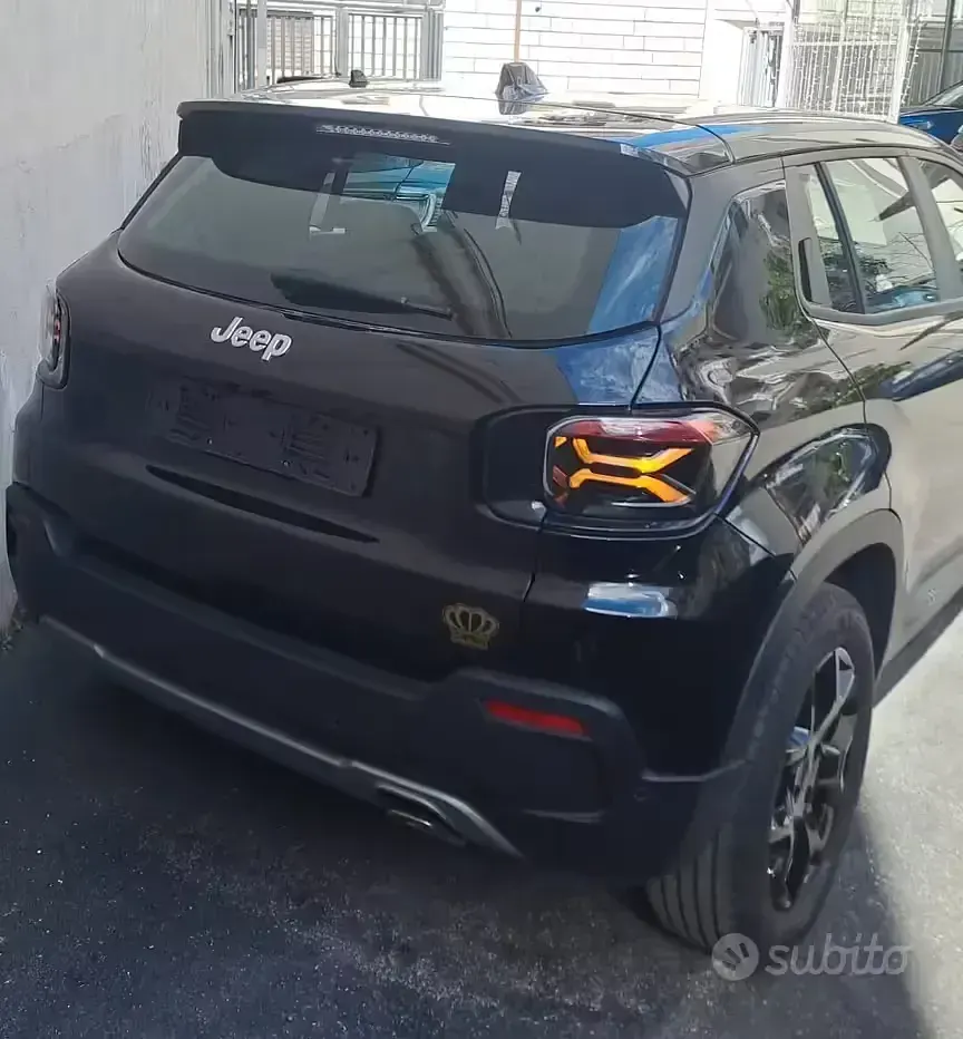 Usata Jeep Avenger 101 CV (74 kW) 2024 Nero SUV