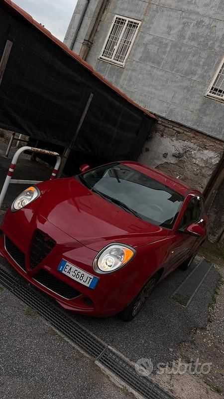 Usata Alfa Romeo MiTo 78 CV (57 kW) 2009 Rosso Utilitaria