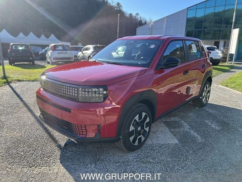 Nuova Fiat Grande Panda Icon 110 CV (80 kW) 2025 Rosso Utilitaria