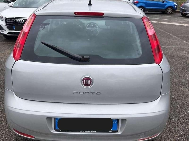 Usata Fiat Grande Punto Street 77 CV (56 kW) 2016 Argento Utilitaria