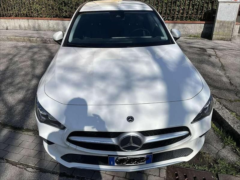 Usata Mercedes CLA180 116 CV (85 kW) 2021 Bianco Berlina