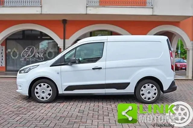 Usata Ford Transit Connect Trend 99 CV (72 kW) 2021 Bianco Monovolume