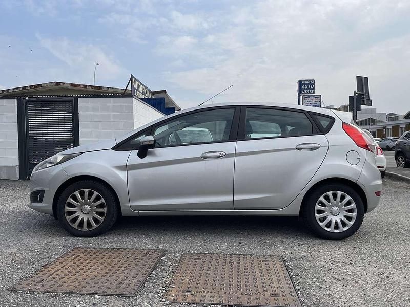 Usata Ford Fiesta Titanium 75 CV (55 kW) 2014 Other Utilitaria